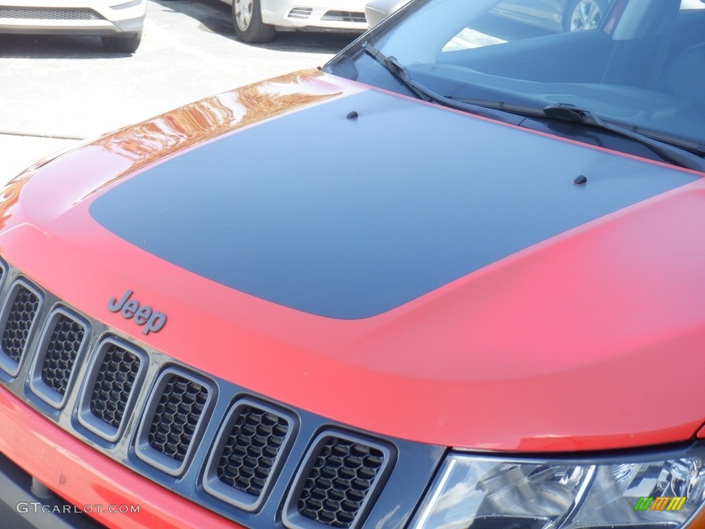 2018 Compass Trailhawk 4x4 - Spitfire Orange / Black/Ruby Red photo #7