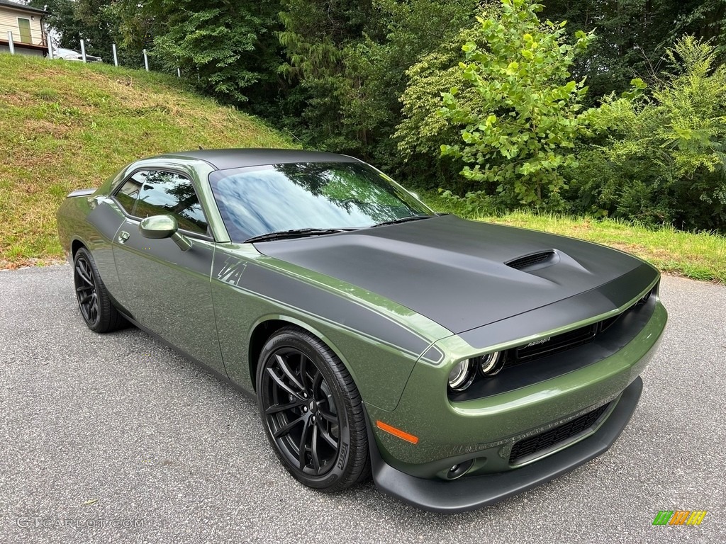 2022 Challenger T/A - F8 Green / Black photo #4