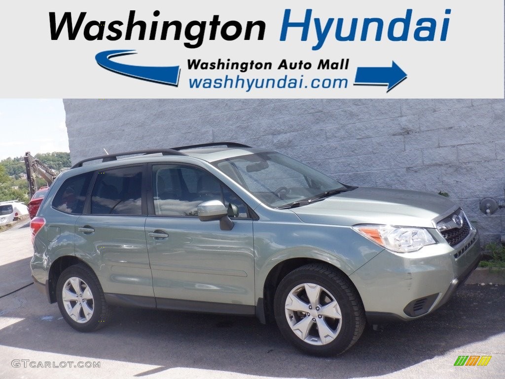 2015 Forester 2.5i Premium - Jasmine Green Metallic / Gray photo #2
