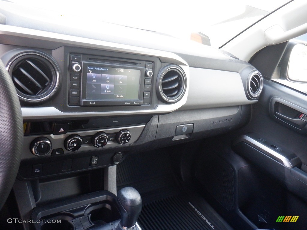 2017 Tacoma SR5 Double Cab 4x4 - Silver Sky Metallic / Cement Gray photo #3