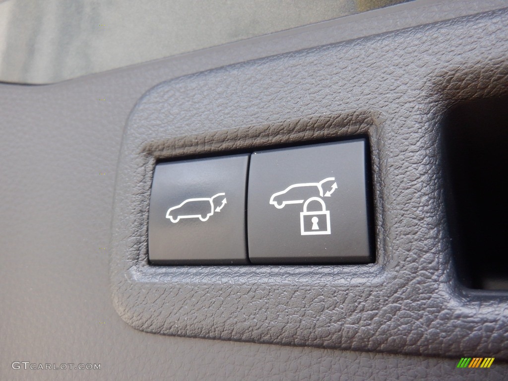 2021 Venza Hybrid XLE AWD - Coastal Gray Metallic / Black photo #33