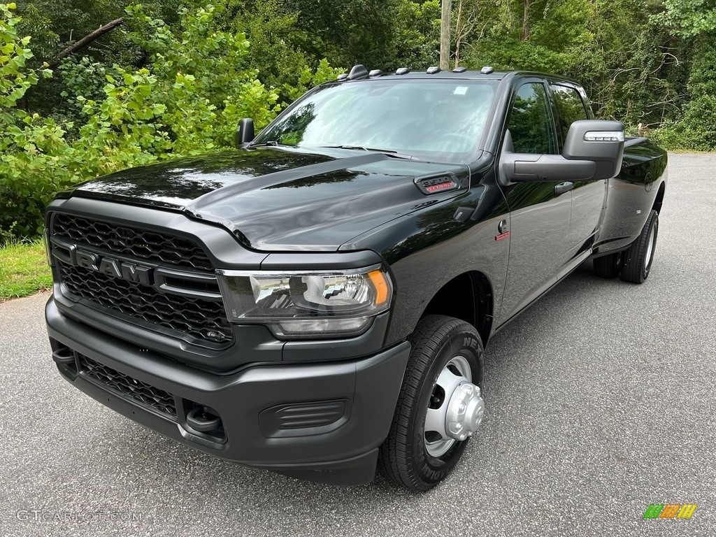 2023 3500 Tradesman Crew Cab 4x4 - Diamond Black Crystal Pearl / Diesel Gray/Black photo #2