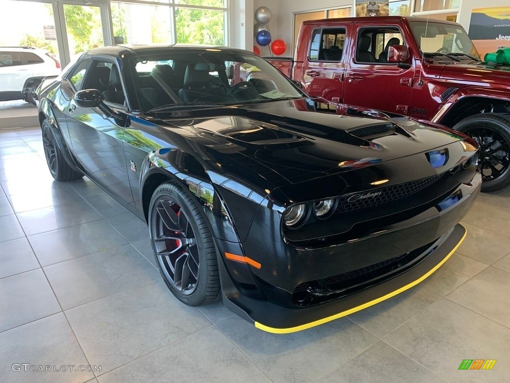 Pitch Black 2021 Dodge Challenger R/T Scat Pack Widebody Exterior Photo #146453569