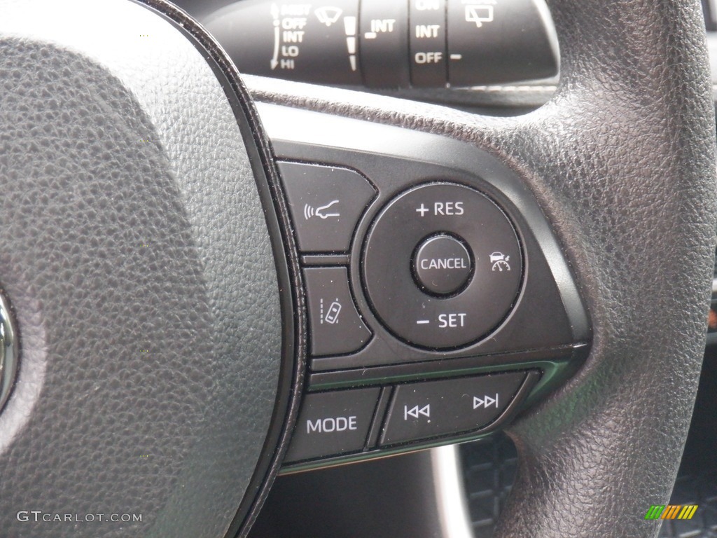 2020 Toyota RAV4 XLE AWD Black Steering Wheel Photo #146453647
