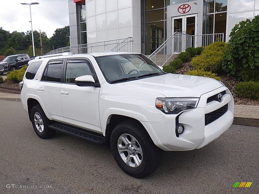 2016 4Runner SR5 4x4 - Super White / Sand Beige photo #1