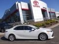 Platinum White Pearl - Camry Hybrid XLE Photo No. 2