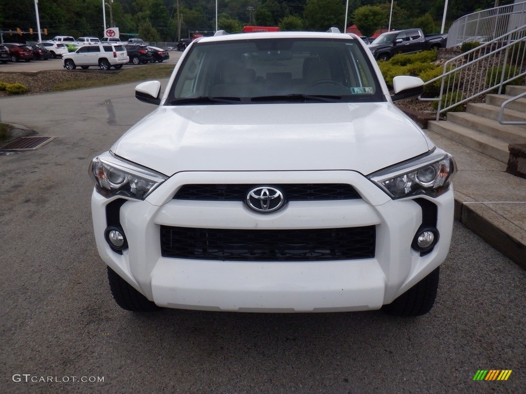 2016 4Runner SR5 4x4 - Super White / Sand Beige photo #12