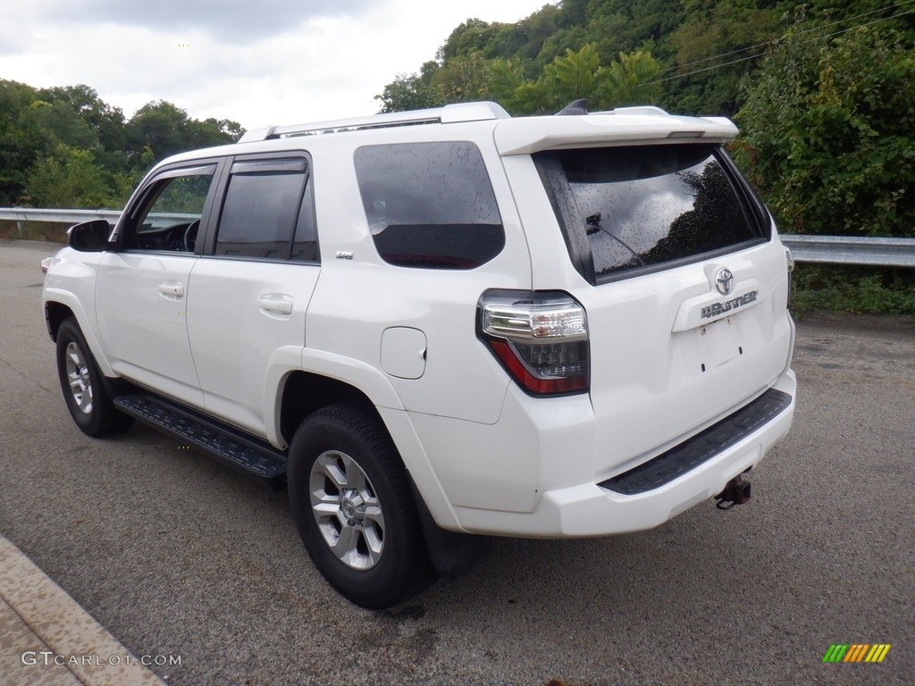 2016 4Runner SR5 4x4 - Super White / Sand Beige photo #16