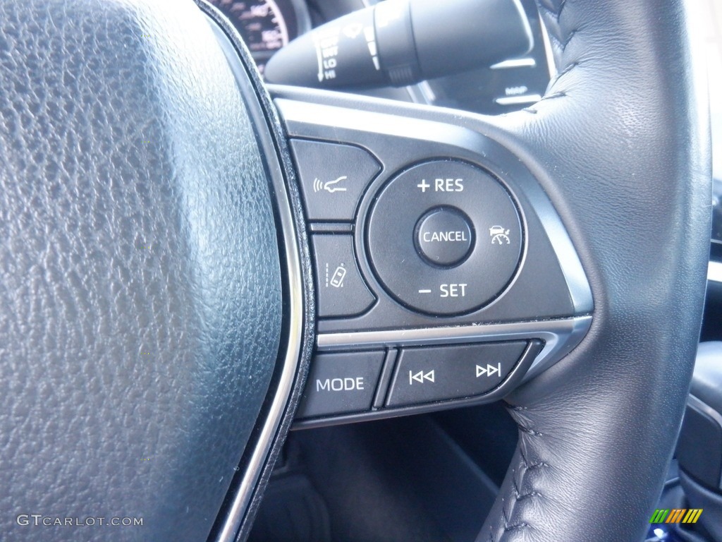 2020 Toyota Camry Hybrid XLE Steering Wheel Photos