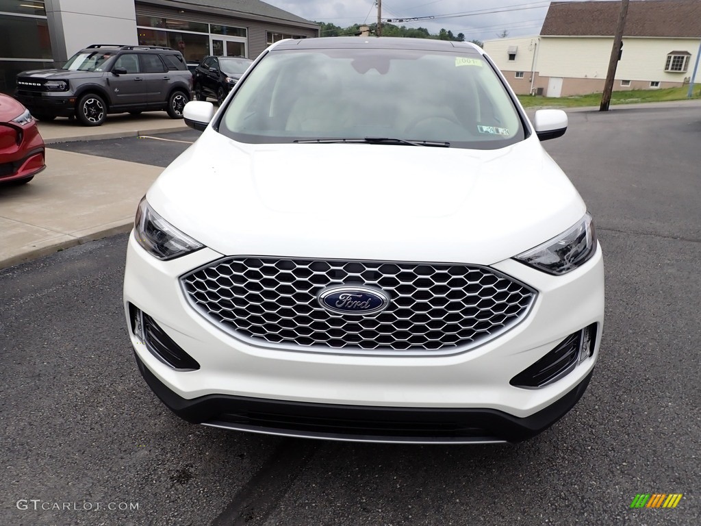 2024 Edge SEL AWD - Star White Metallic Tri-Coat / Dune photo #8