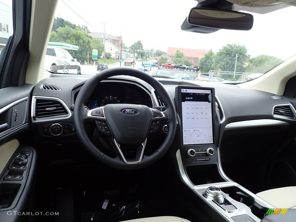2024 Ford Edge SEL AWD Dune Dashboard Photo #146455535