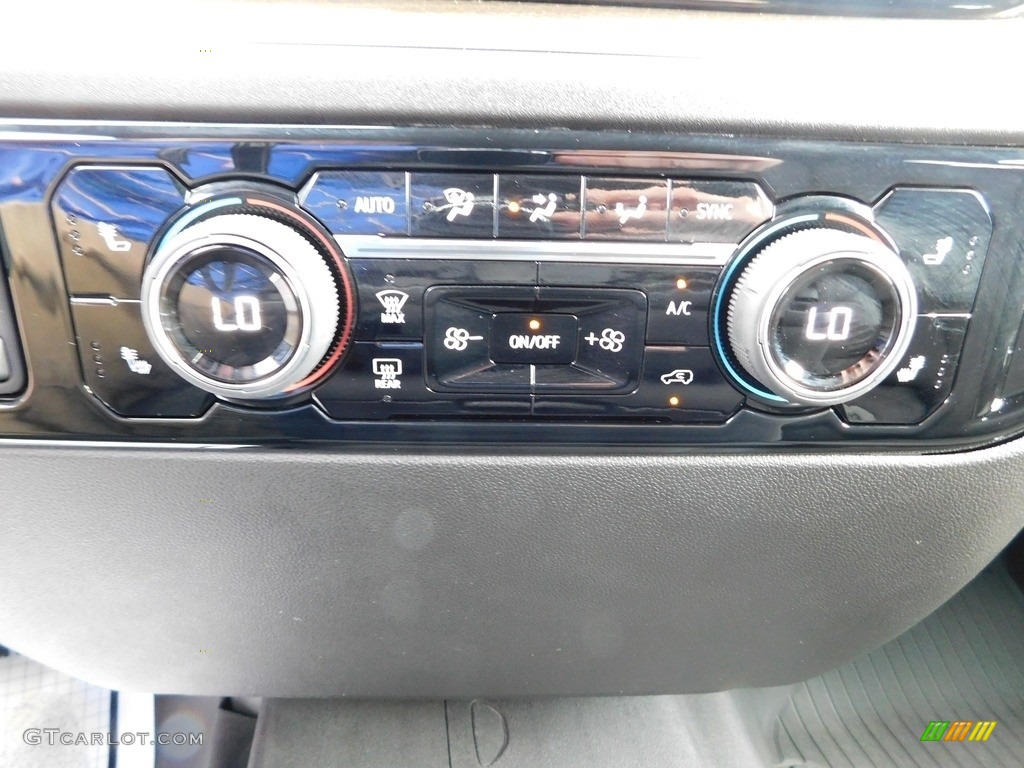 2024 Chevrolet Silverado 1500 LT Double Cab 4x4 Controls Photos