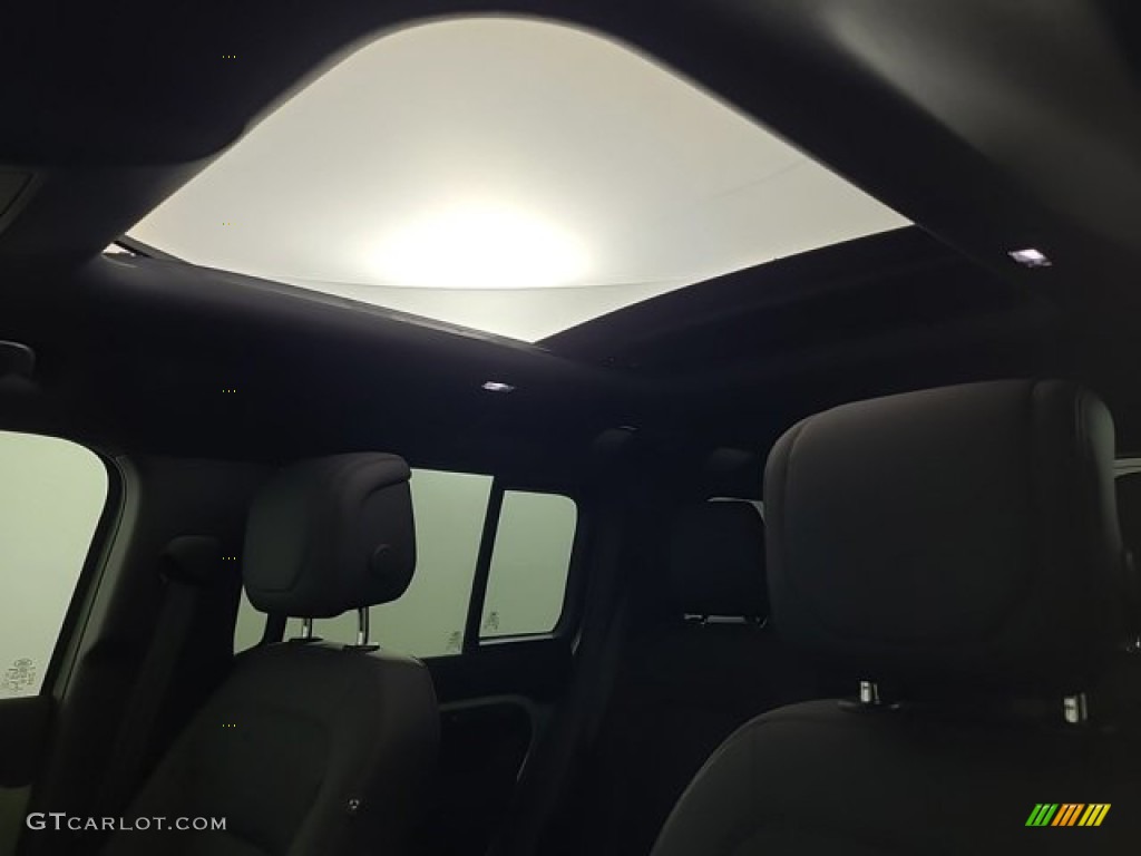 2023 Land Rover Defender 110 75th Limited Edition Sunroof Photos
