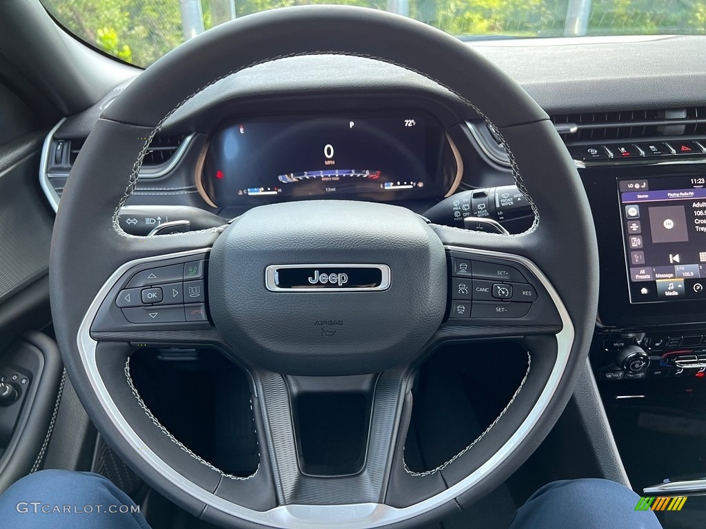 2023 Jeep Grand Cherokee Altitude 4x4 Global Black Steering Wheel Photo #146456750