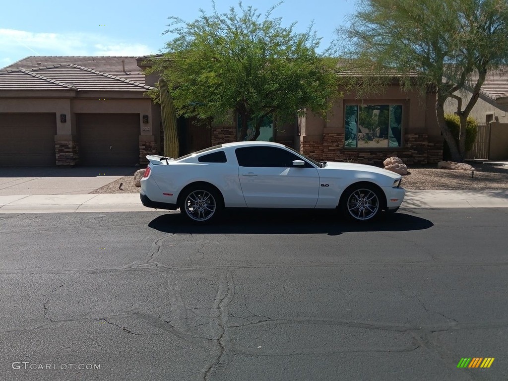 2012 Mustang GT Premium Coupe - Performance White / Charcoal Black photo #10