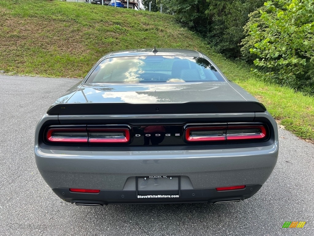 2023 Challenger R/T Plus - Destroyer Grey / Black photo #7