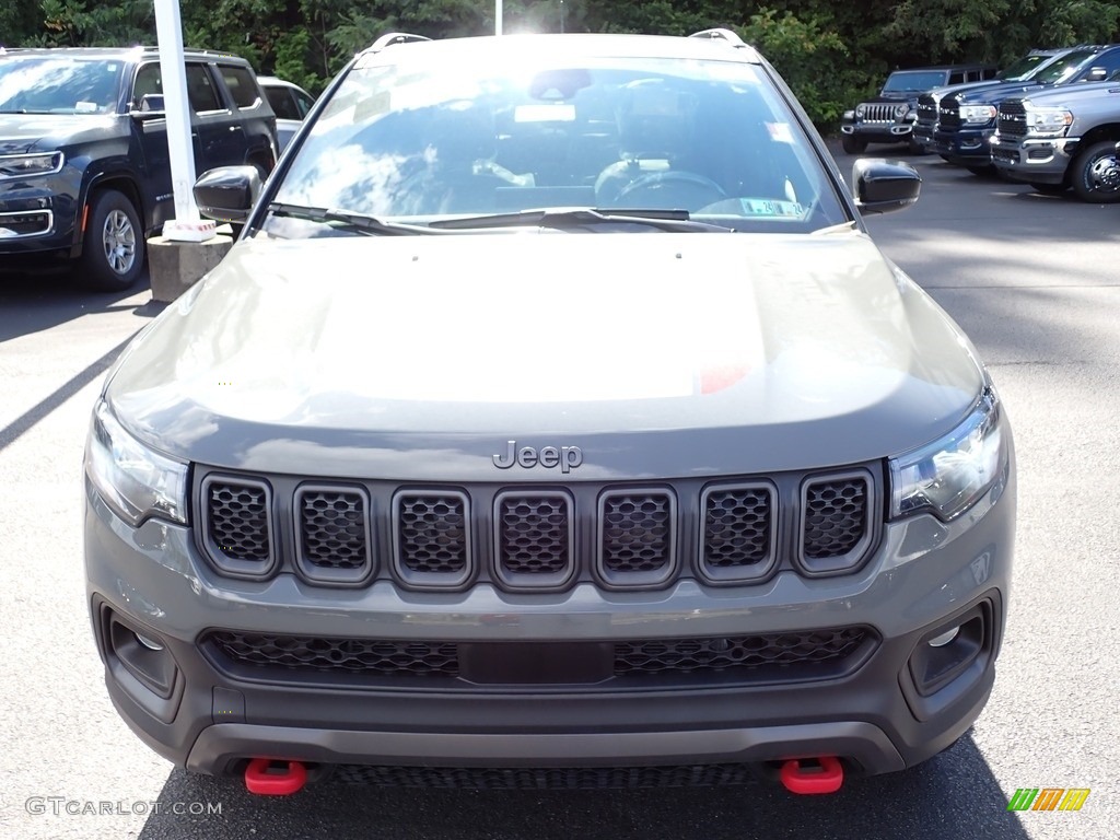2023 Compass Trailhawk 4x4 - Sting-Gray / Black photo #9