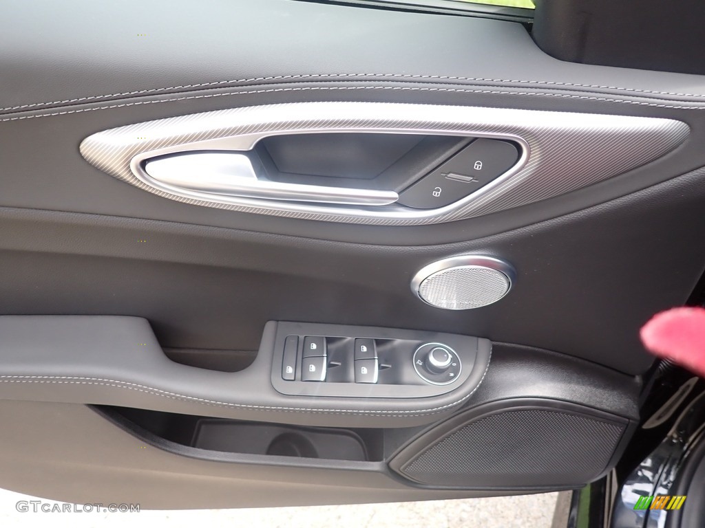 2024 Alfa Romeo Giulia Veloce AWD Door Panel Photos