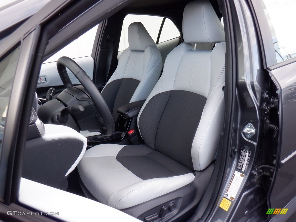 2022 Corolla Hatchback XSE - Magnetic Gray Metallic / Moonstone photo #14