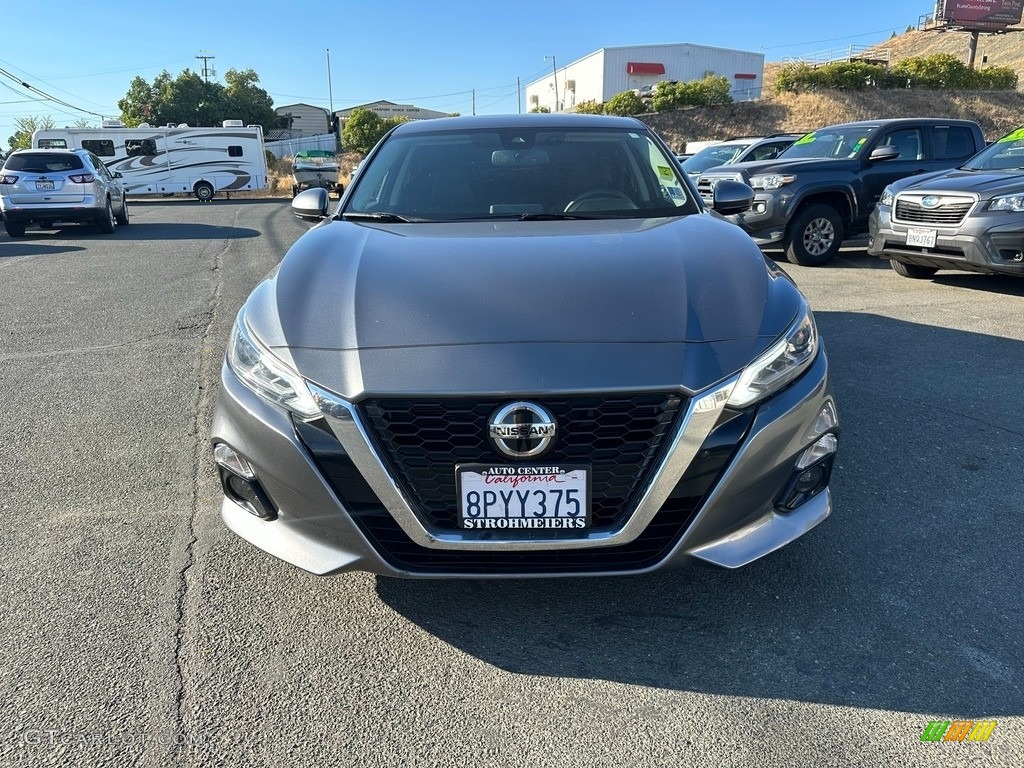2020 Altima SV - Gun Metallic / Charcoal photo #2