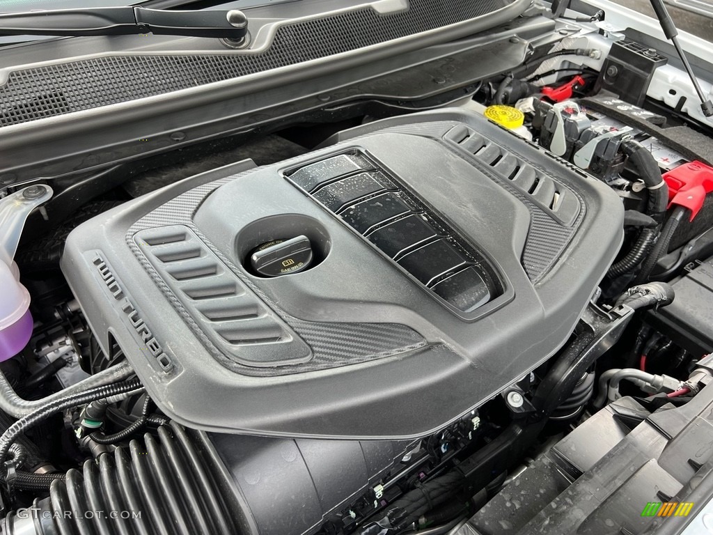 2023 Jeep Wagoneer L Series III 4x4 Engine Photos