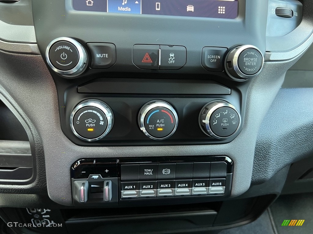 2024 Ram 2500 Tradesman Crew Cab 4x4 Controls Photo #146462729