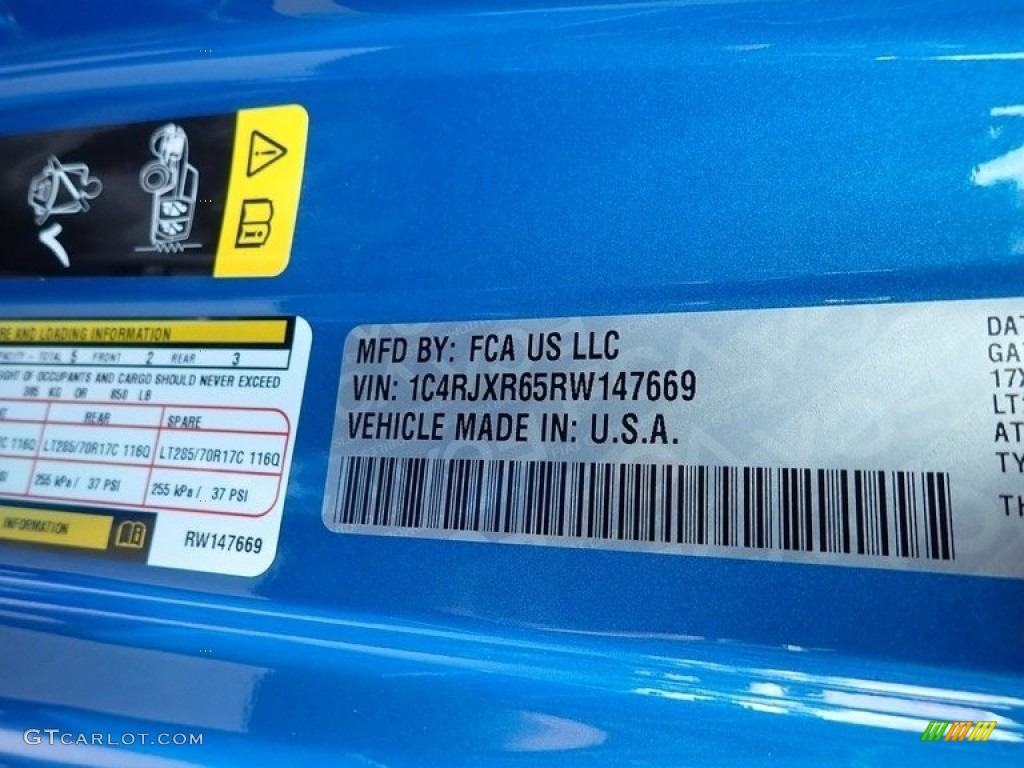 2024 Wrangler 4-Door Rubicon X 4xe Hybrid - Hydro Blue Pearl / Black photo #15