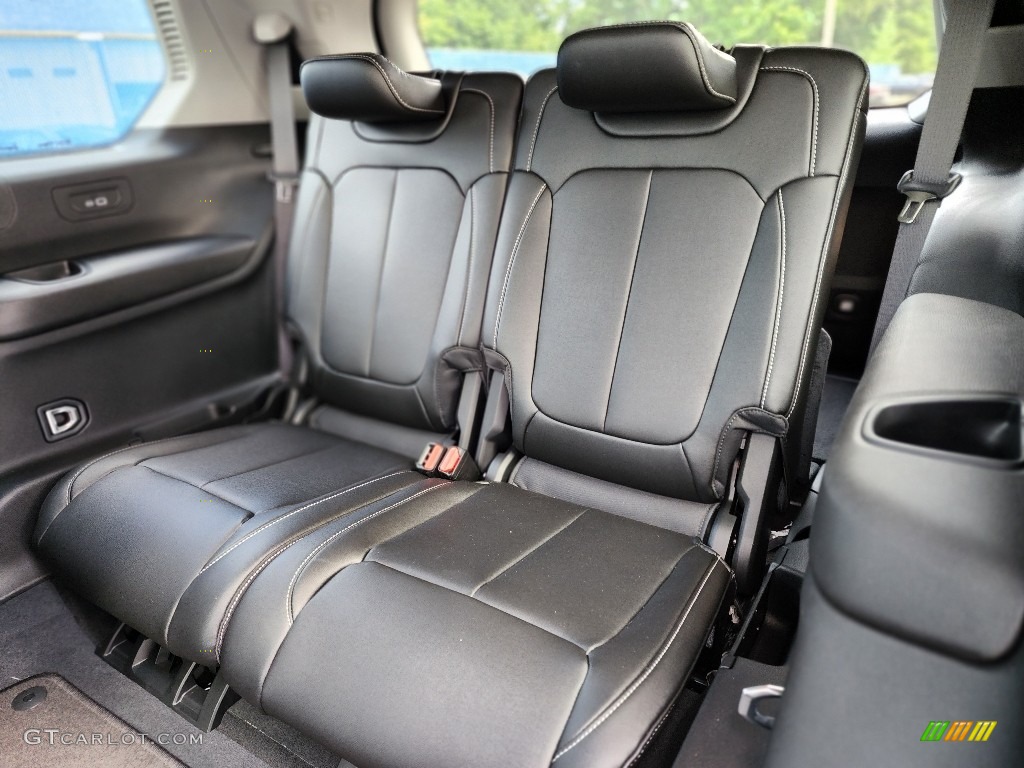 Global Black Interior 2023 Jeep Grand Cherokee L Limited 4x4 Photo #146463845