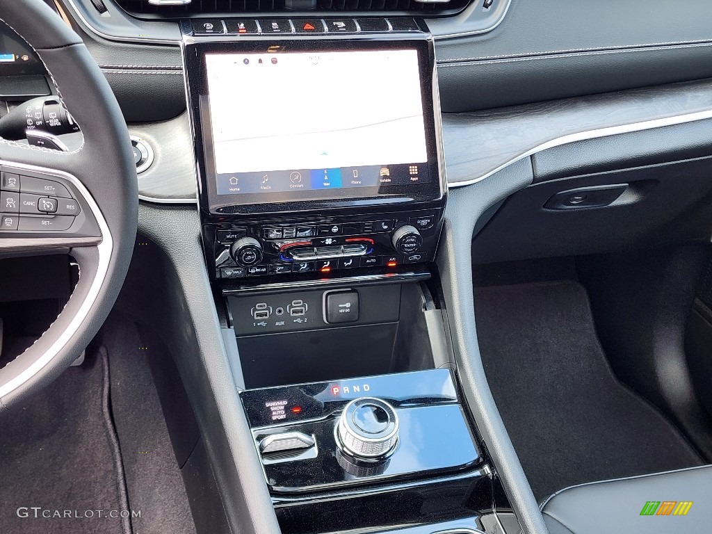 2023 Jeep Grand Cherokee L Limited 4x4 Controls Photo #146463917