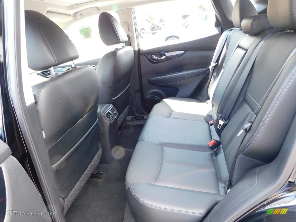 2019 Nissan Rogue Sport SL AWD Rear Seat Photo #146464186