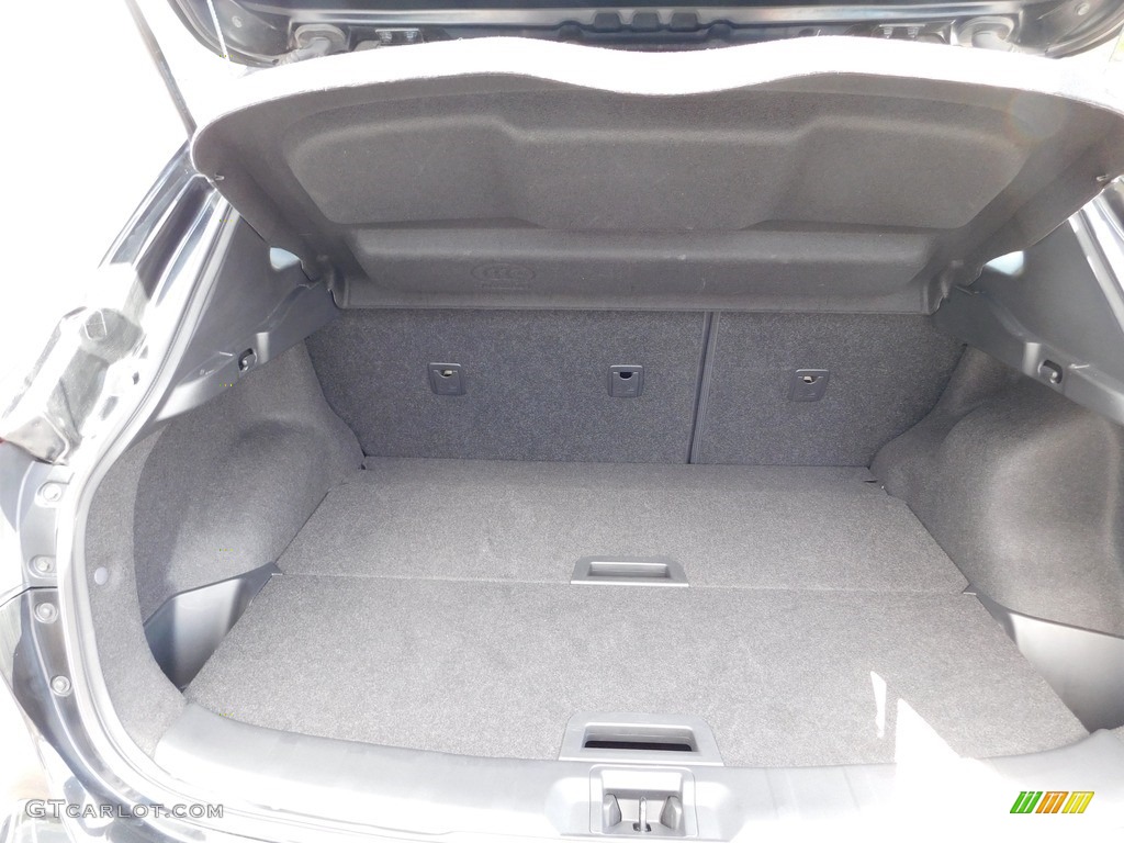 2019 Nissan Rogue Sport SL AWD Trunk Photo #146464225