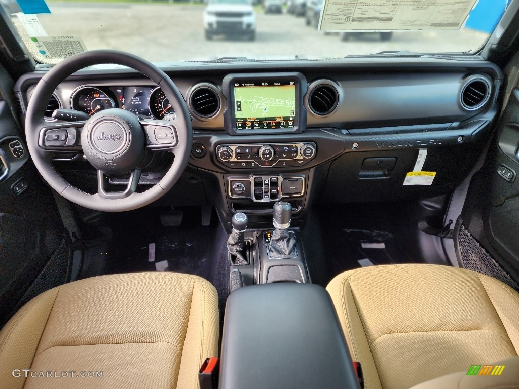 2023 Jeep Wrangler Unlimited Sport 4x4 Dashboard Photos