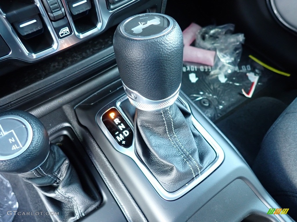 2024 Jeep Wrangler 4-Door Sahara 4x4 8 Speed Automatic Transmission Photo #146465329