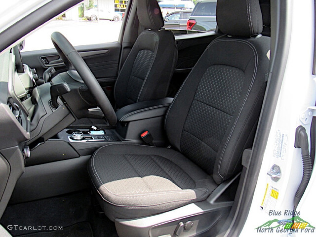 2023 Escape Active - Oxford White / Ebony photo #11