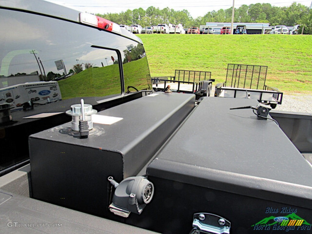2019 F450 Super Duty Lariat Crew Cab 4x4 - Agate Black / Black photo #8