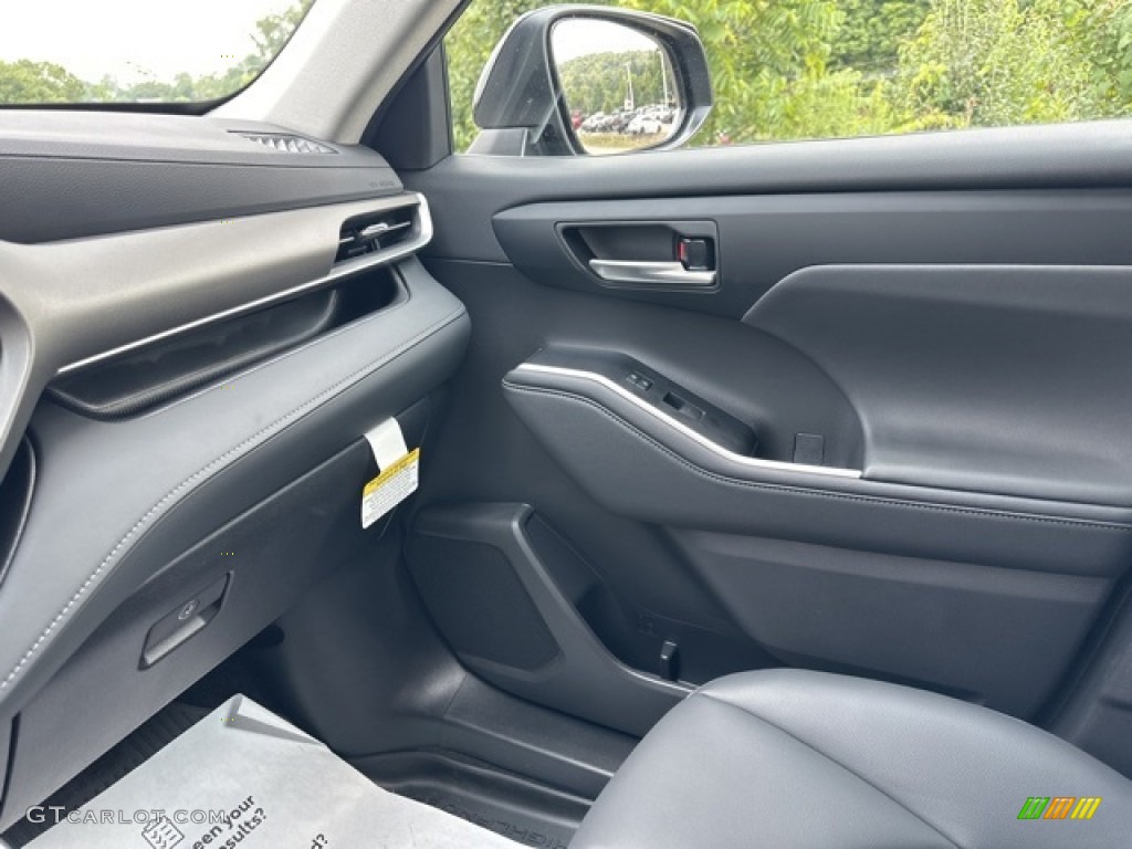 2023 Highlander XLE AWD - Midnight Black Metallic / Black photo #13