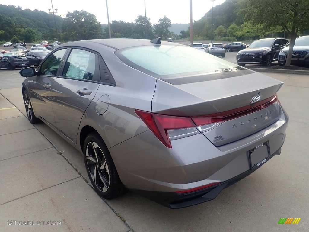 2023 Elantra SEL - Fluid Metal / Black photo #5