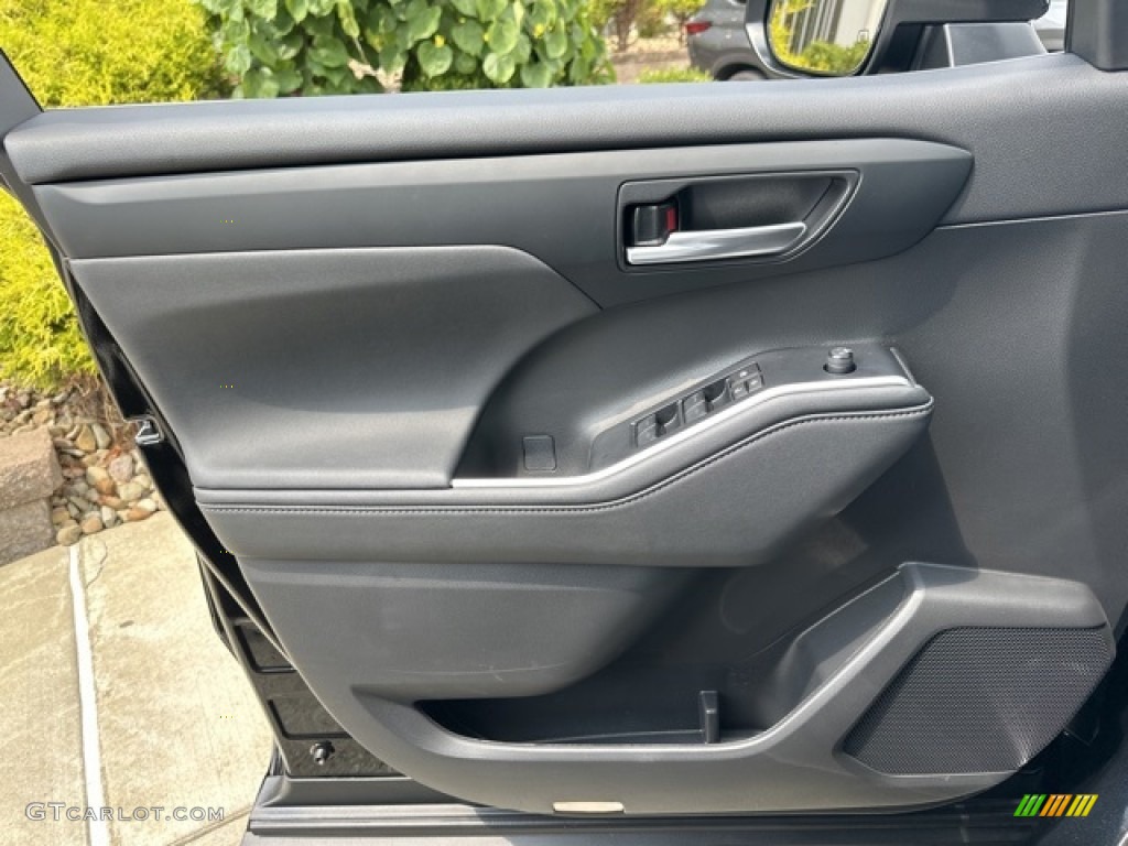 2023 Highlander XLE AWD - Midnight Black Metallic / Black photo #18