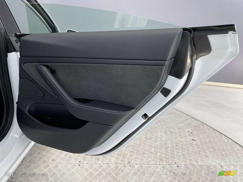 2018 Tesla Model 3 Long Range AWD Door Panel Photos