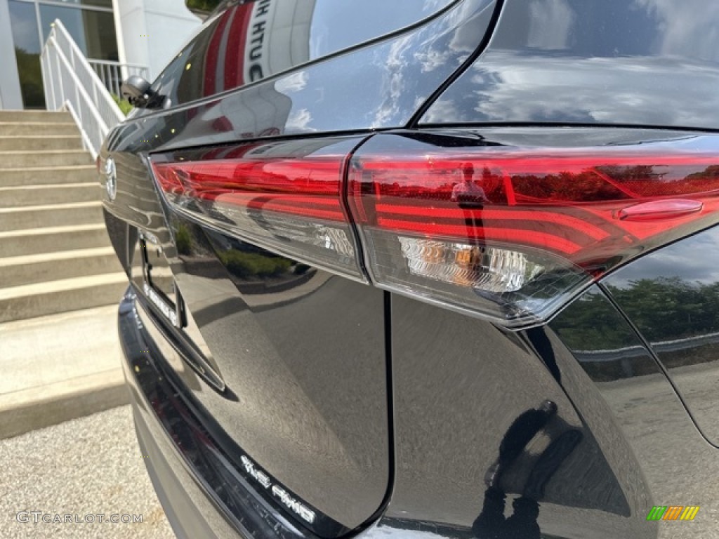 2023 Highlander XLE AWD - Midnight Black Metallic / Black photo #26