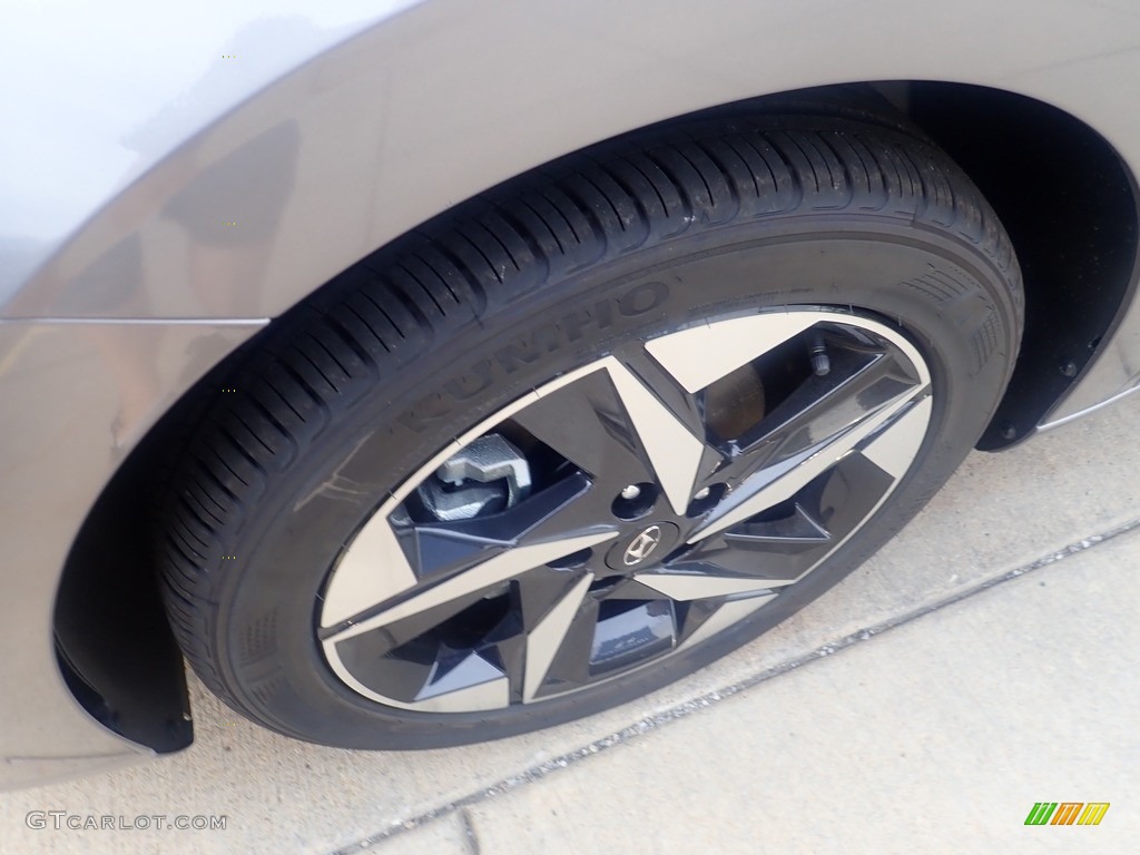 2023 Elantra SEL - Fluid Metal / Medium Gray photo #10