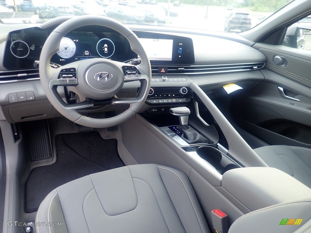 Medium Gray Interior 2023 Hyundai Elantra SEL Photo #146469428
