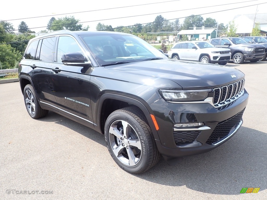 2023 Grand Cherokee 4XE - Rocky Mountain Pearl / Global Black photo #7