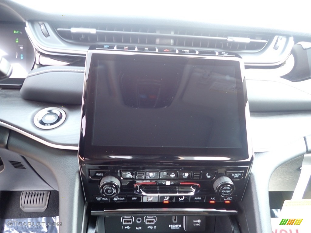 2023 Grand Cherokee 4XE - Rocky Mountain Pearl / Global Black photo #16