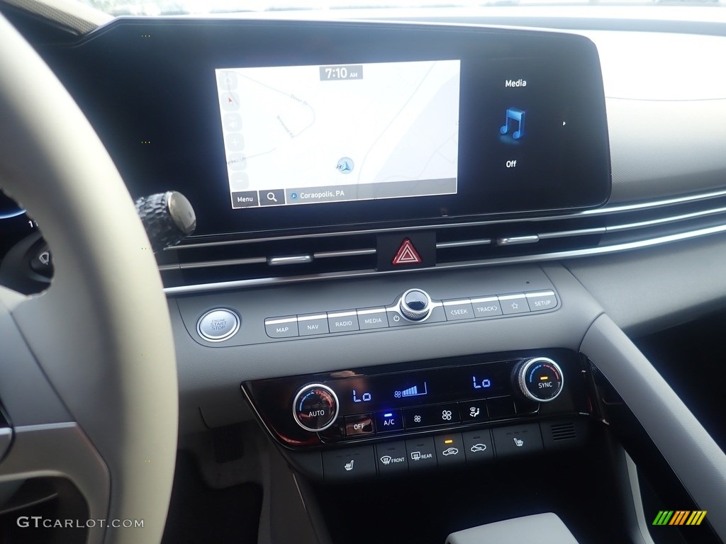 2023 Elantra SEL - Ecotronic Gray / Medium Gray photo #17