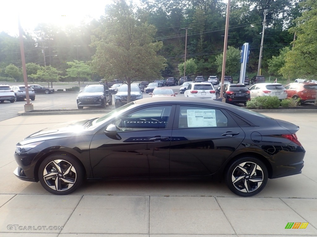 2023 Elantra SEL - Phantom Black / Black photo #6