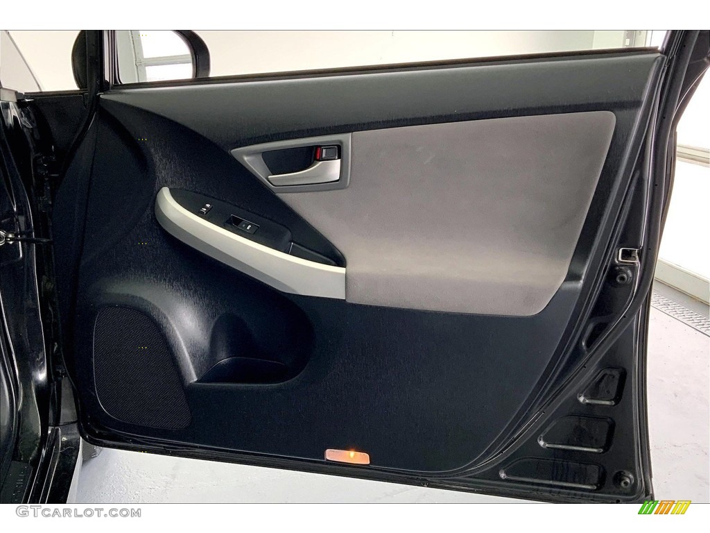 2015 Toyota Prius Three Hybrid Door Panel Photos