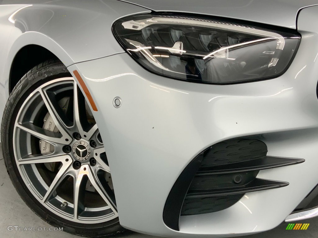2022 E 350 Sedan - Cirrus Silver Metallic / Black photo #3