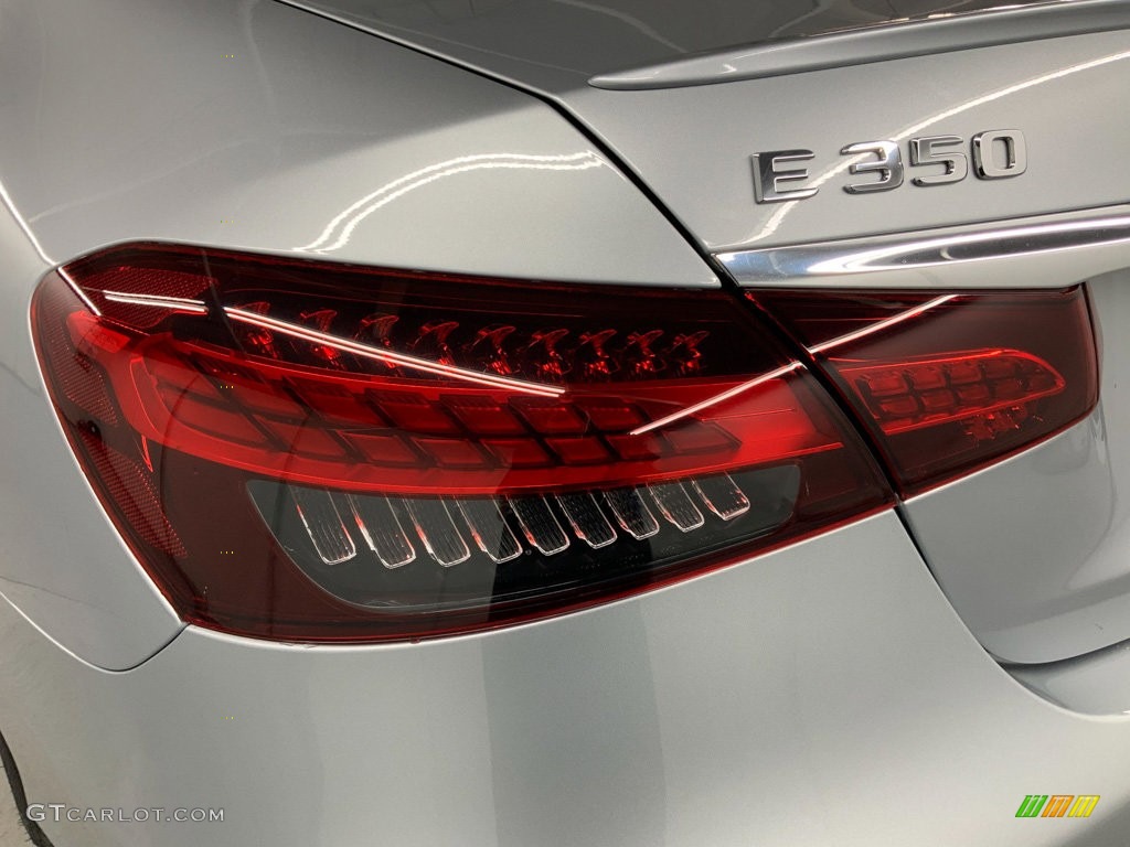 2022 E 350 Sedan - Cirrus Silver Metallic / Black photo #12