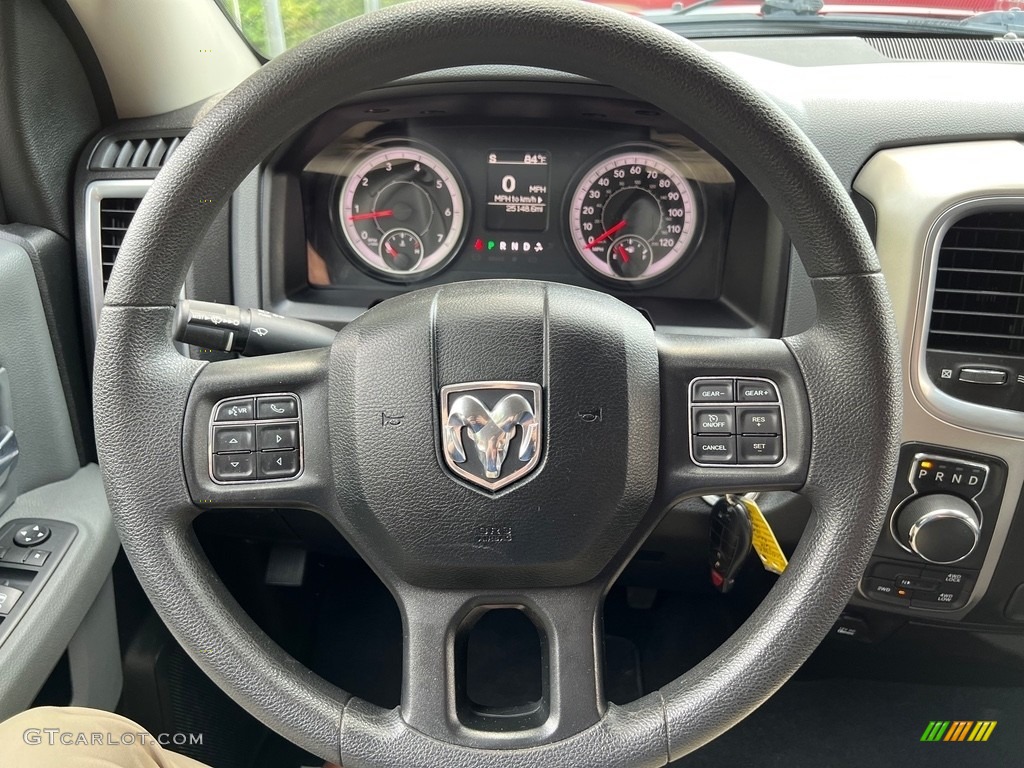 2019 Ram 1500 Classic Warlock Crew Cab 4x4 Black/Diesel Gray Steering Wheel Photo #146470970